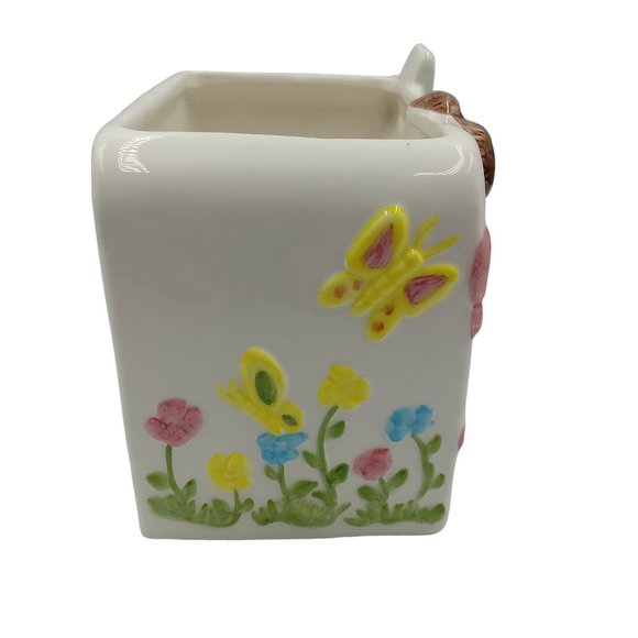 VTG Planter With Teddy Bear Chasing Butterflies In The Flowers - Picture 2 of 10